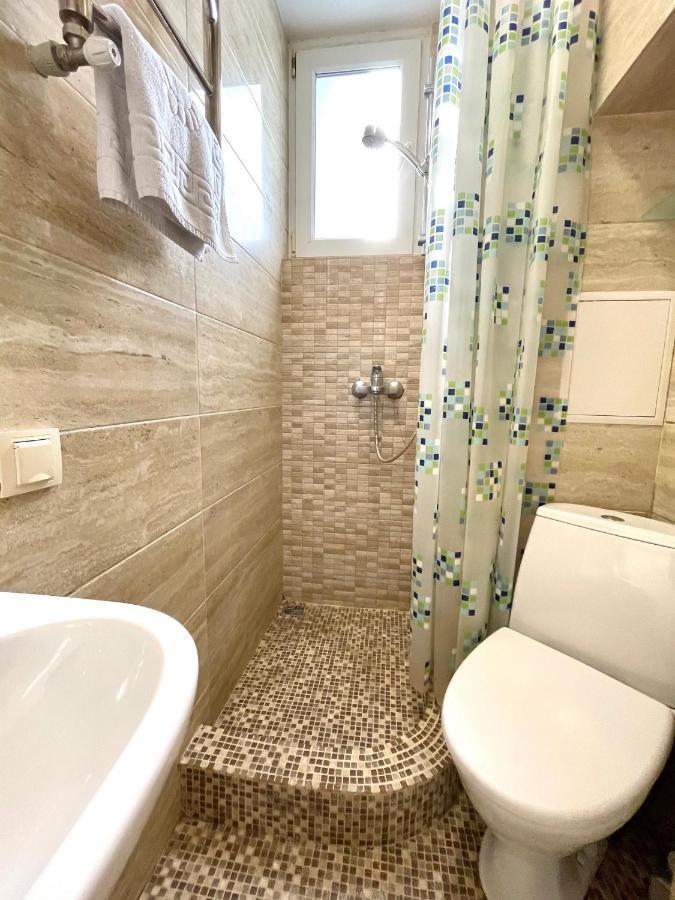 Cozy Apartment On Greek Street 15 오데사 외부 사진