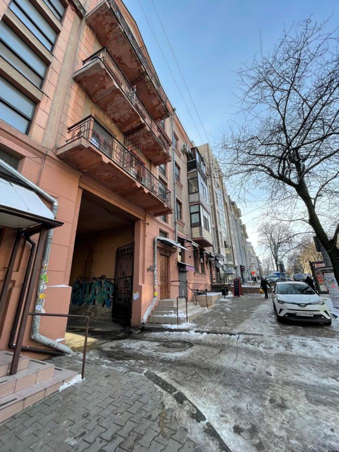 Cozy Apartment On Greek Street 15 오데사 외부 사진